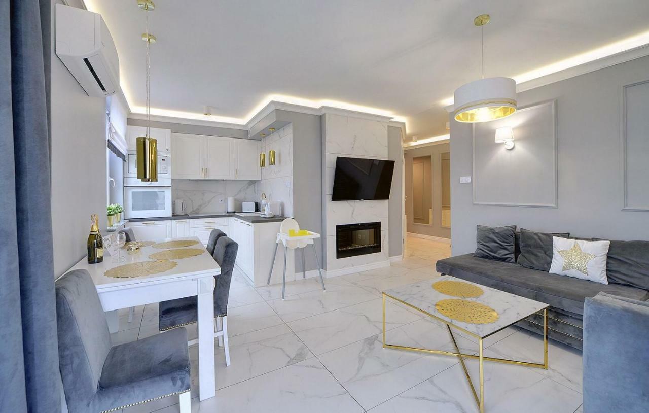 Sea Apartment Lesne Tarasy Dziwnówek Esterno foto